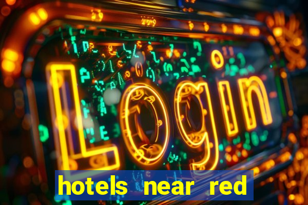 hotels near red hawk casino