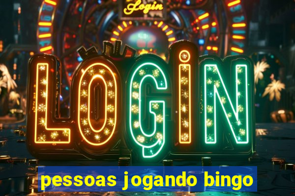 pessoas jogando bingo